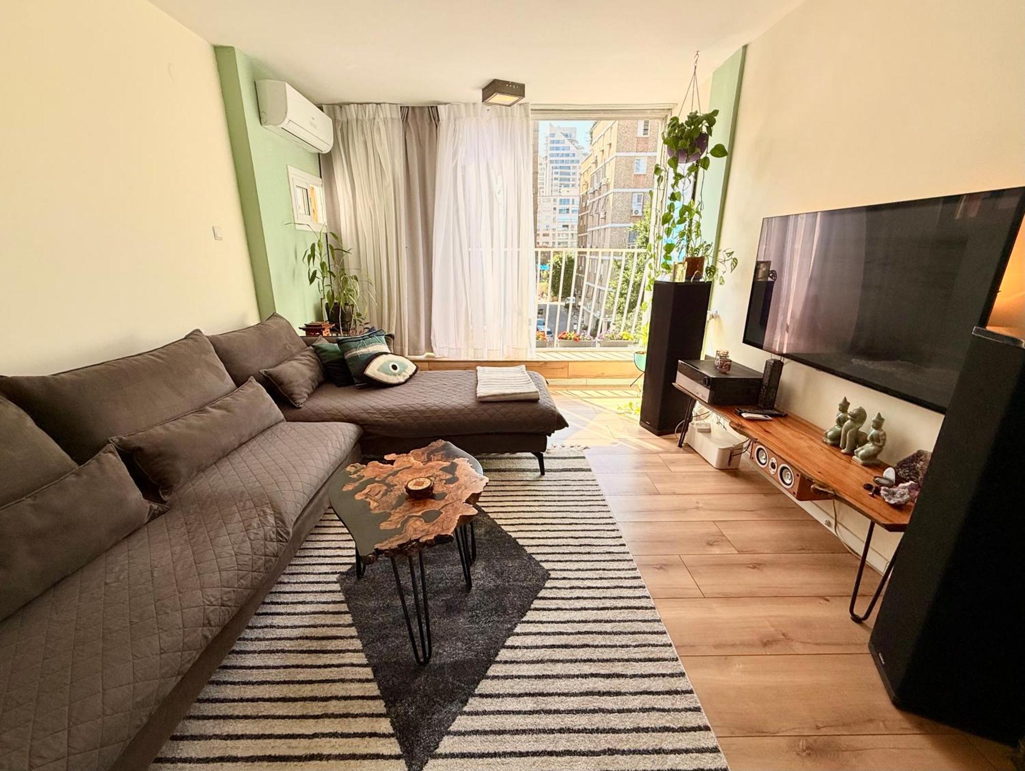High-End Apartment , With A Private Parking And An Elavator Tel Aviv Eksteriør bilde